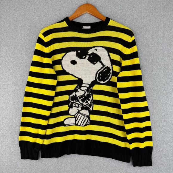 Peanuts Sweaters - 'Peanuts' Snoopy Graphic Yellow/Black Knit Pull Over Sweater Retro Slouchy Sz M